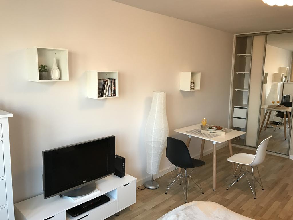 Apartament Metromarymont Warsaw Exterior photo